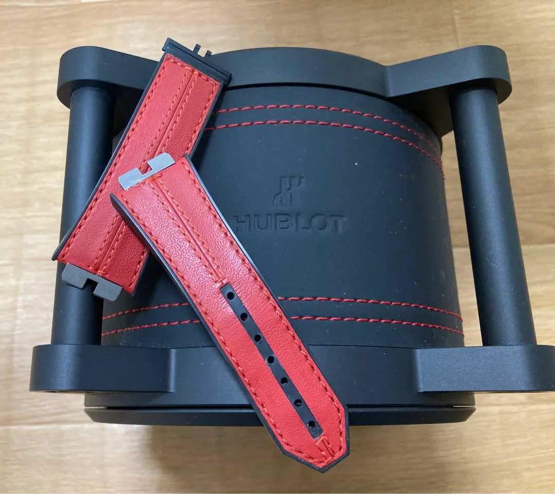 2025年最新】hublot フェラーリの人気アイテム - メルカリ