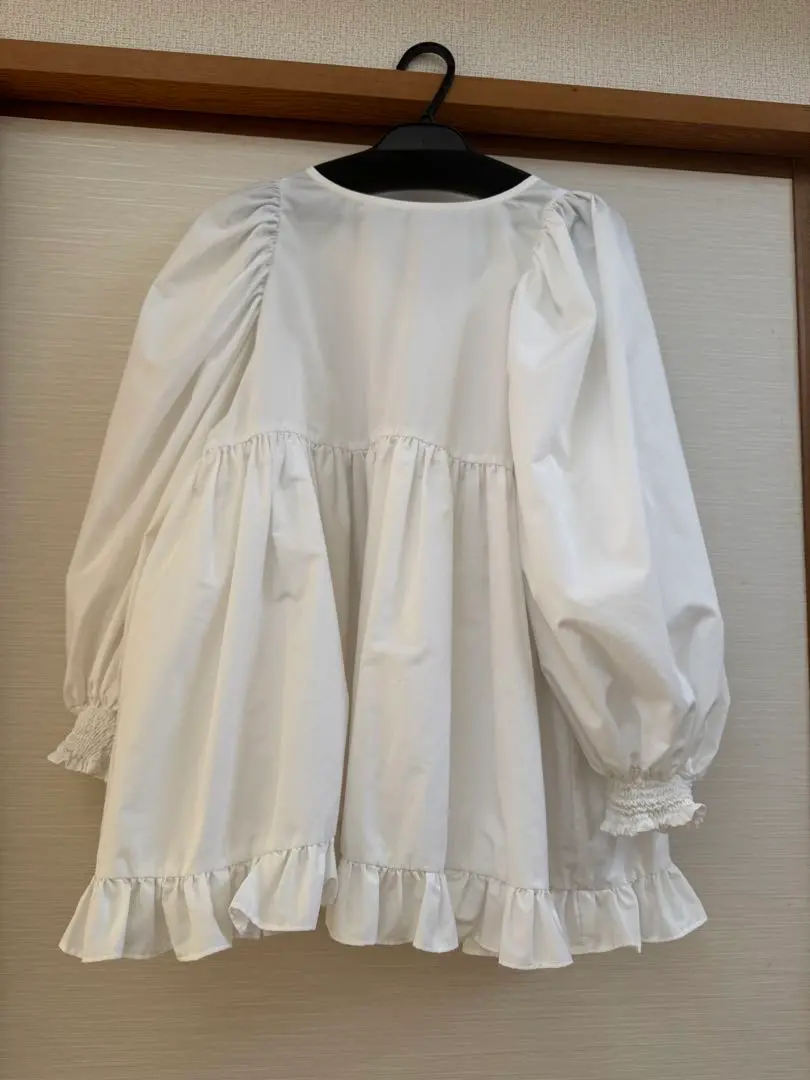 最終お値下げしました。 yoihi 布おばけ 美品 パフスリーブブラウス_布おばけ（リニューアル）_ブラック | YOIHI
