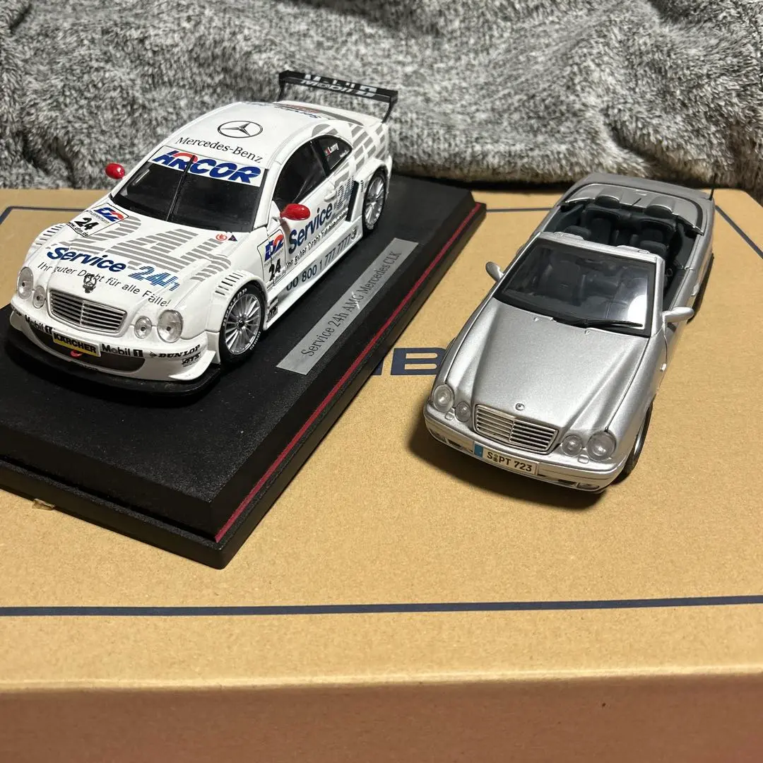 ★未使用★ 1/43 メルセデス ベンツ Eクラス モデルカー ミニカーディーラ ☆未使用☆ 1/43 メルセデス ベンツ Eクラス モデルカー