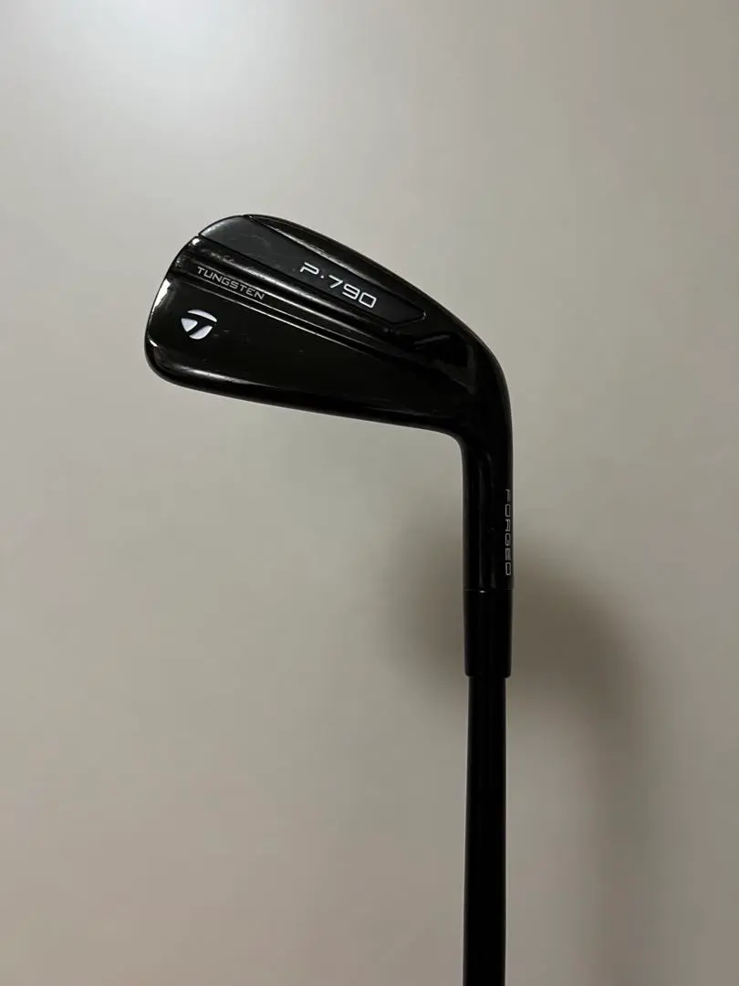 P790 7番アイアン ブラックバージョン MCI 80S フレックスS