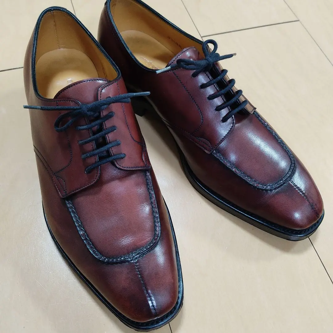 小さいサイズ5E ジョンロブ Heath バーガンディウィングチップ箱付 2025年最新】JOHN LOBB シューズ型:Uチップ・Vチップ メンズ