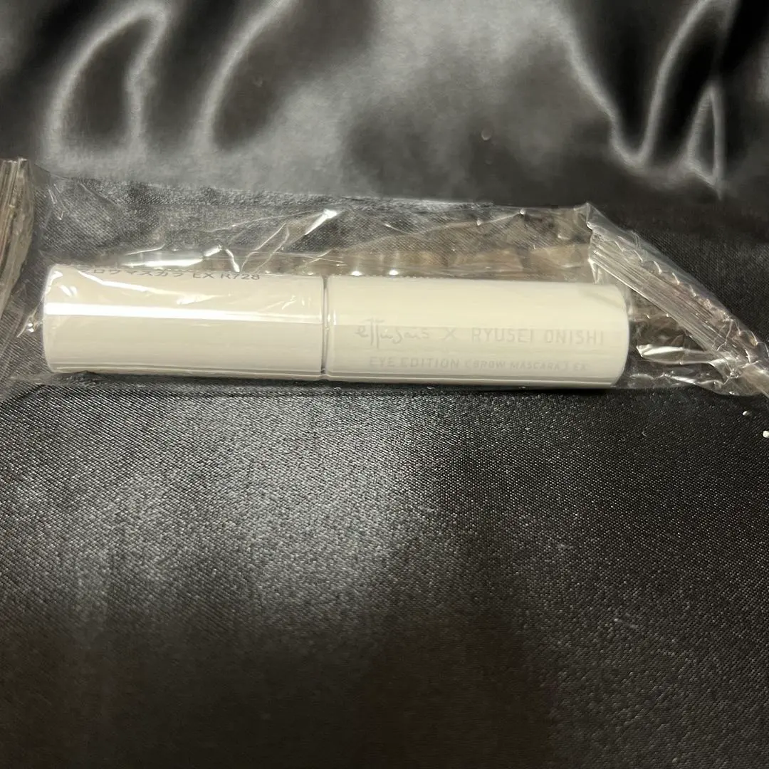 Thumbnail of Price reduced! Ettusais Brow Mascara EX R728
