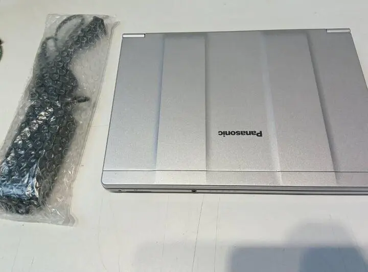 Windowsノート本体 CF-SV7 i7 16GB 1TB LTE DVD (K717) Panasonic Unveils Let's Note SV7: 12.1-Inch, Quad-Core CPU