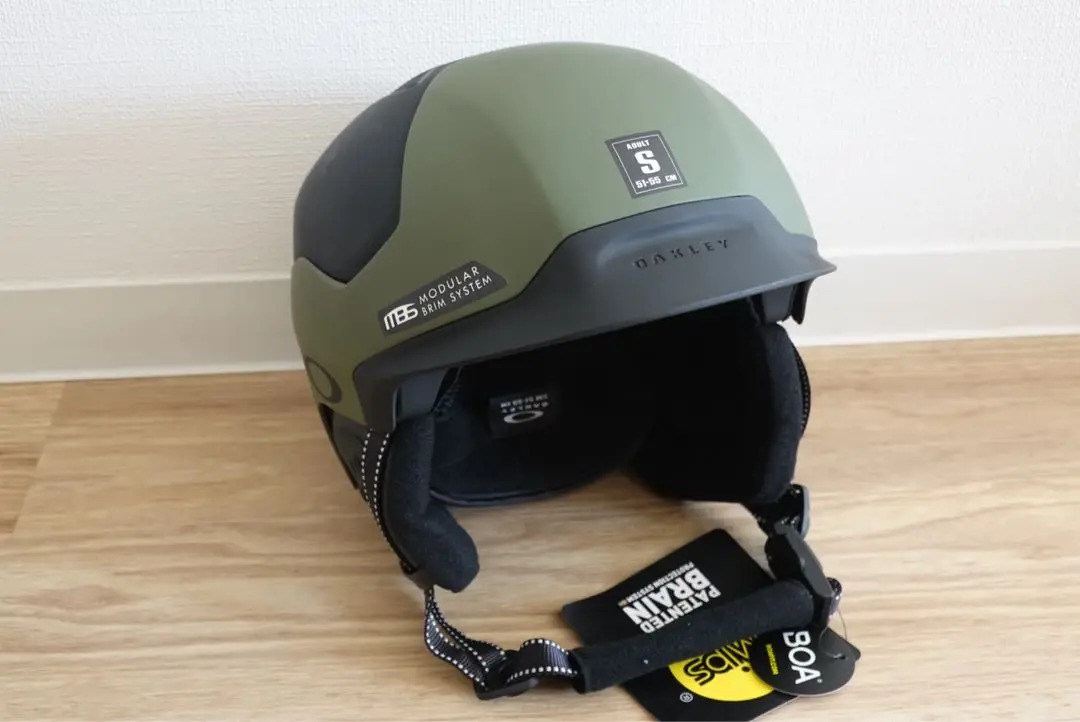 Kazu【超美品】オークリー スノーボード ヘルメット mod5 送料無料 Amazon.co.jp: [オークリー] ヘルメット MOD5 BLACKOUT M