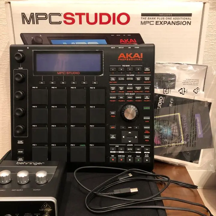 AKAI MPC STUDIO BLACK ＊週末値引き中 MPC Studio Black Pad Controller for MPC DAW | Akai Pro