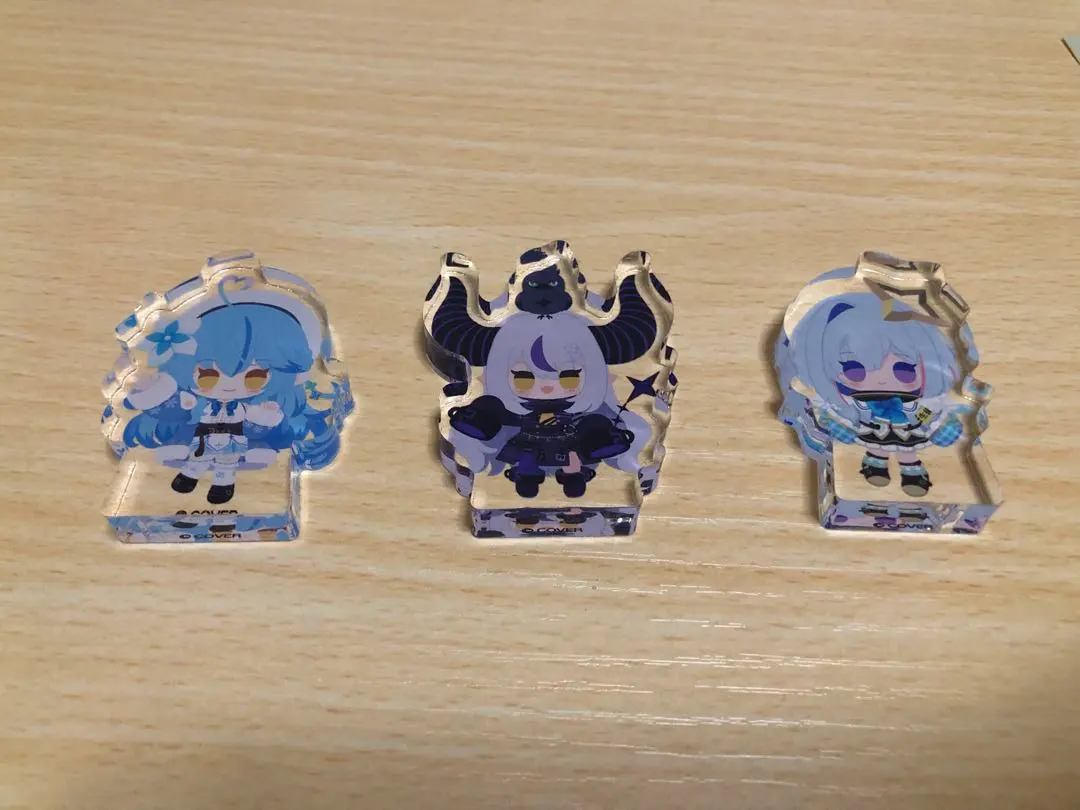 Thumbnail of Yukihana Lamy, La+ Darknesss, and Kanata Amane acrylic stand set (3 figures)