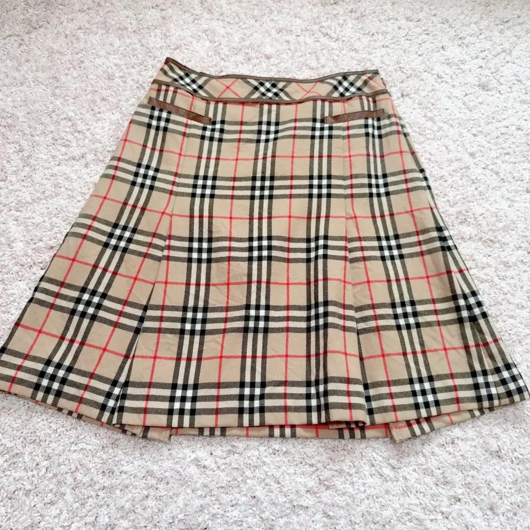 Burberry プリーツスカート ベージュ FW24/25 三越伊勢丹 | burberry/バーバリー通販 | スカート | ボトムス