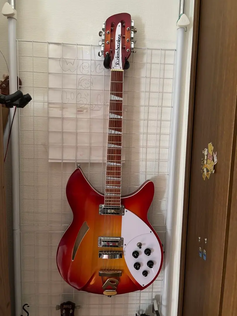 2025年最新】rickenbacker 330の人気アイテム - メルカリ
