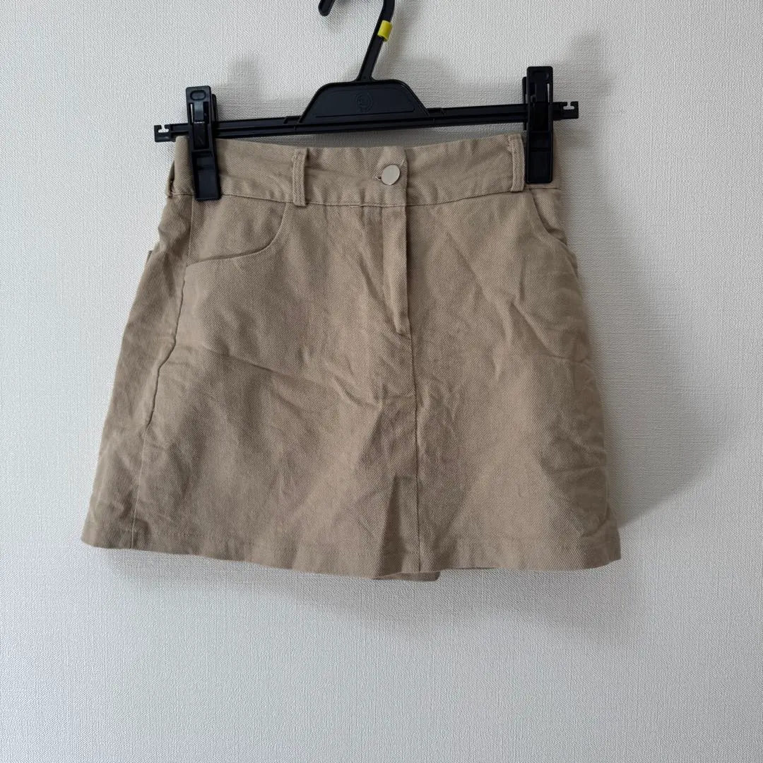 Thumbnail of Beige skirt