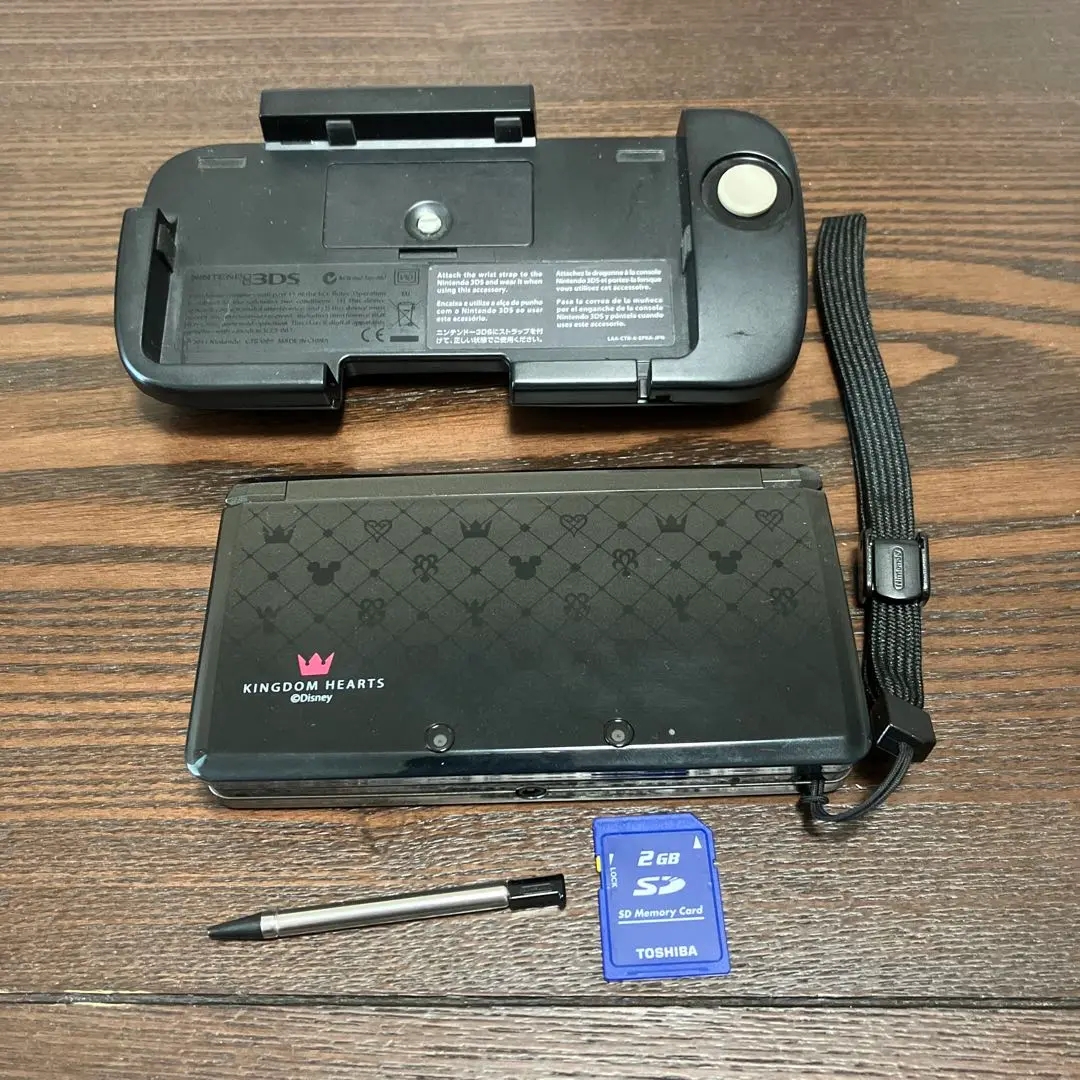 【美品動作確認済み】ニンテンドー3DS キングダム ハーツ本体限定セット ニンテンドー3DS キングダム ハーツ 3D KINGDOM HEARTS 本体