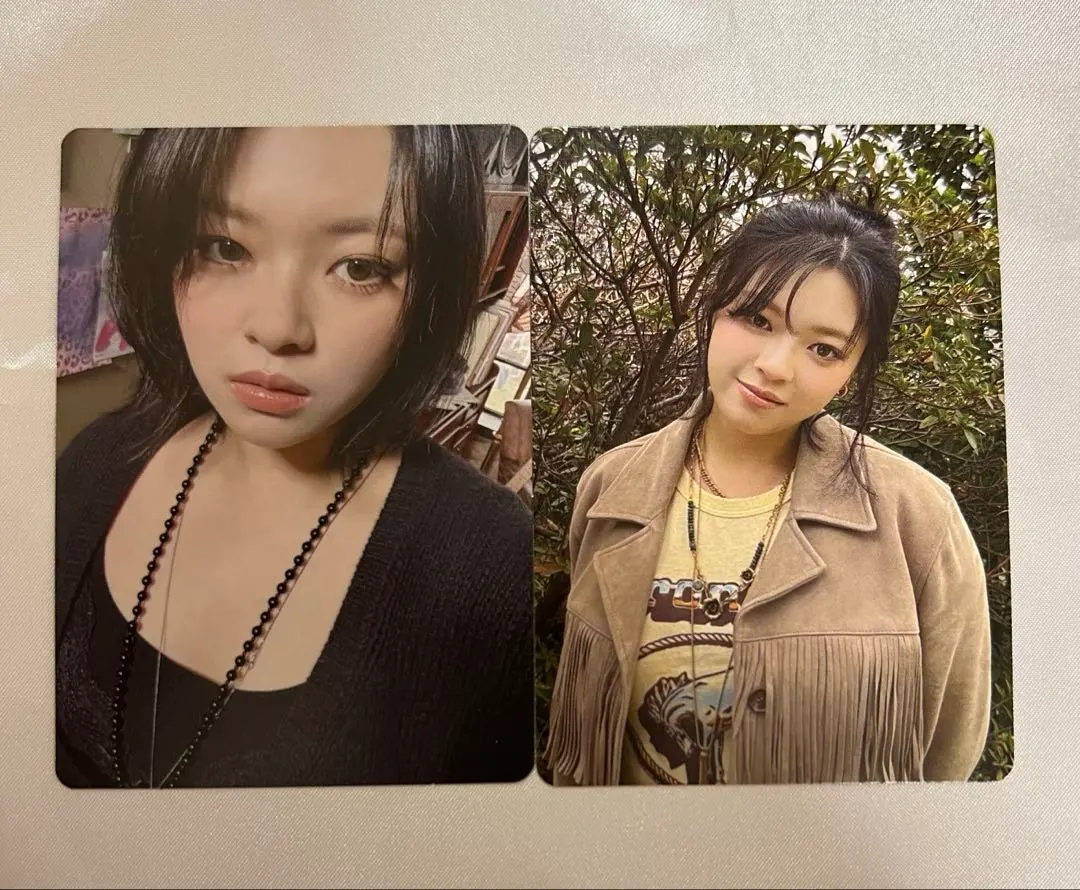 Thumbnail of TWICE ENEMY Jeongyeon Venue-Limited Trading Card Set