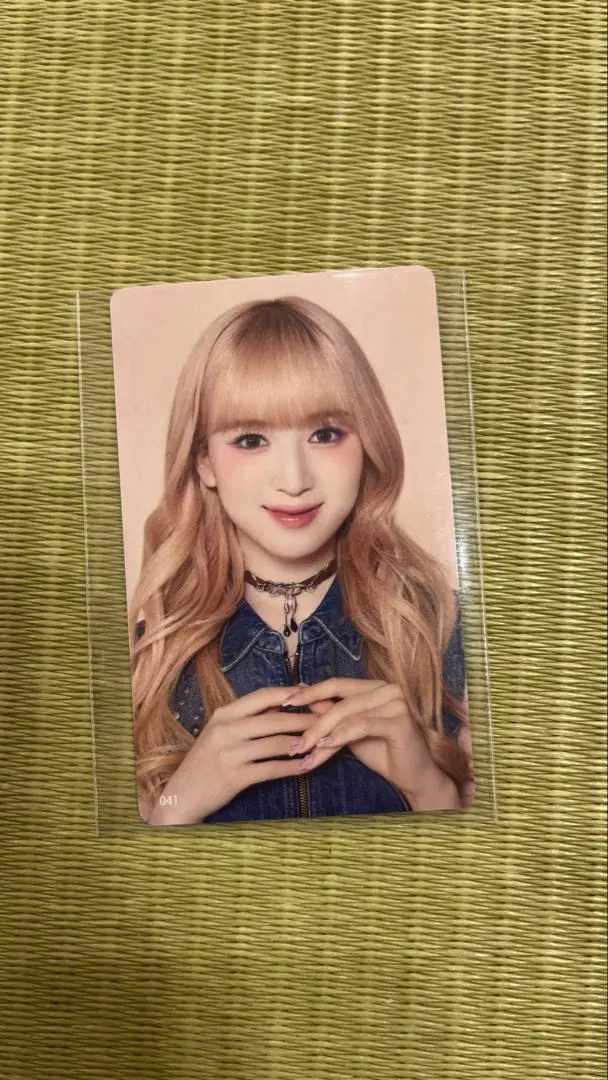 Thumbnail of ME:I Suzu Yamamoto. This is a ME:I trading card.