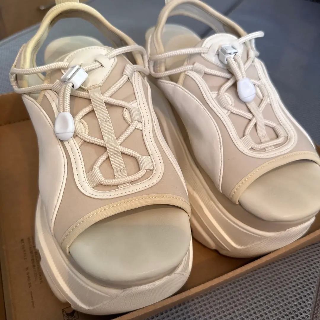 2025年最新】chunky tech sneaker サンダルの人気アイテム