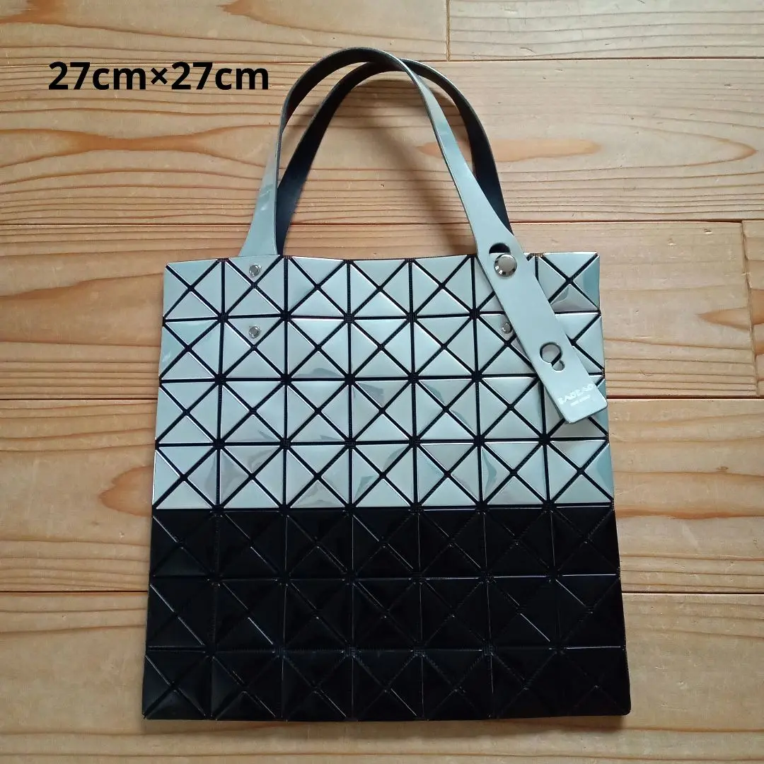 アイテムのご紹介「PLATINUM COFFRET」 – isseymiyake.com
