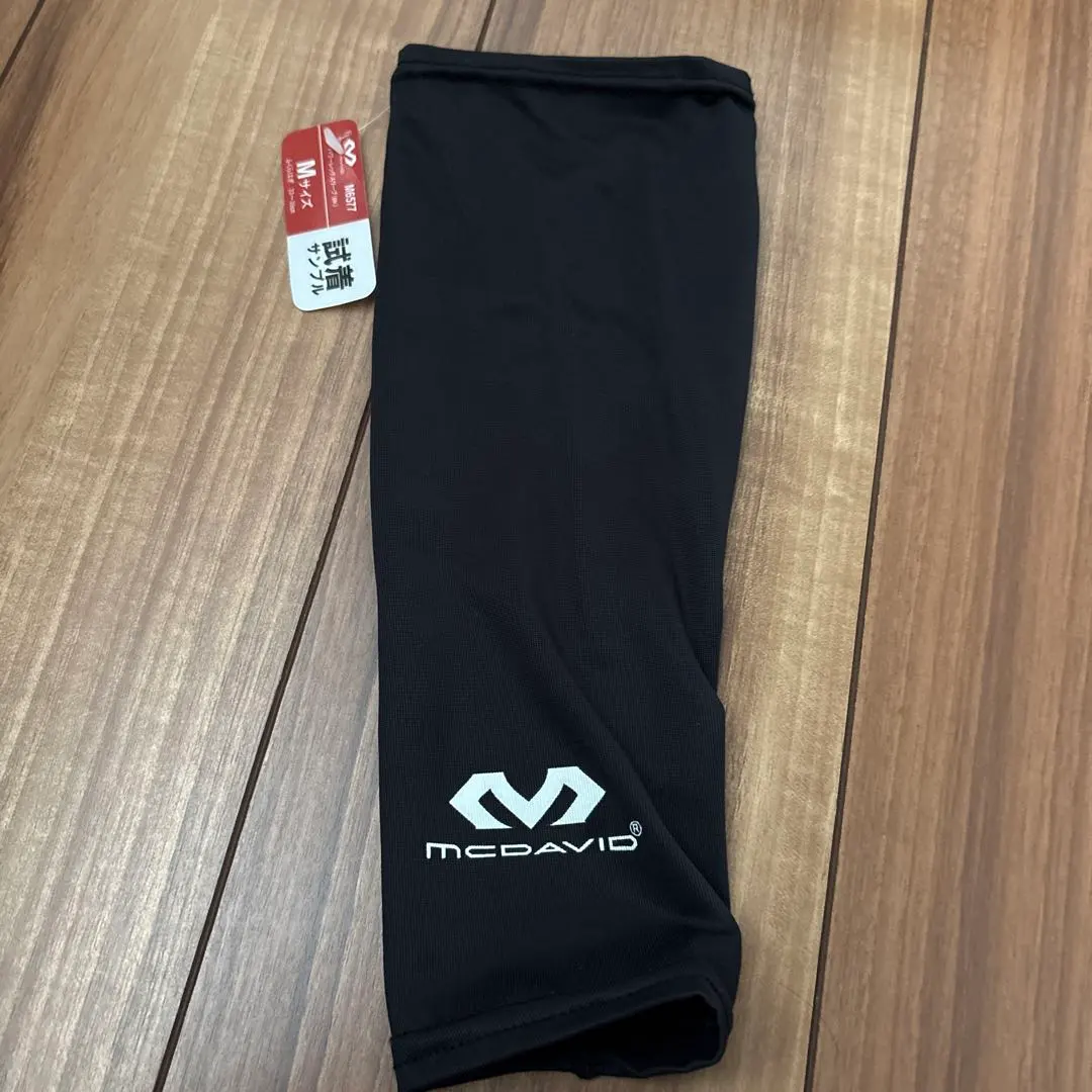 Thumbnail of McDavid M6577 Black Sport Sleeve, Size M