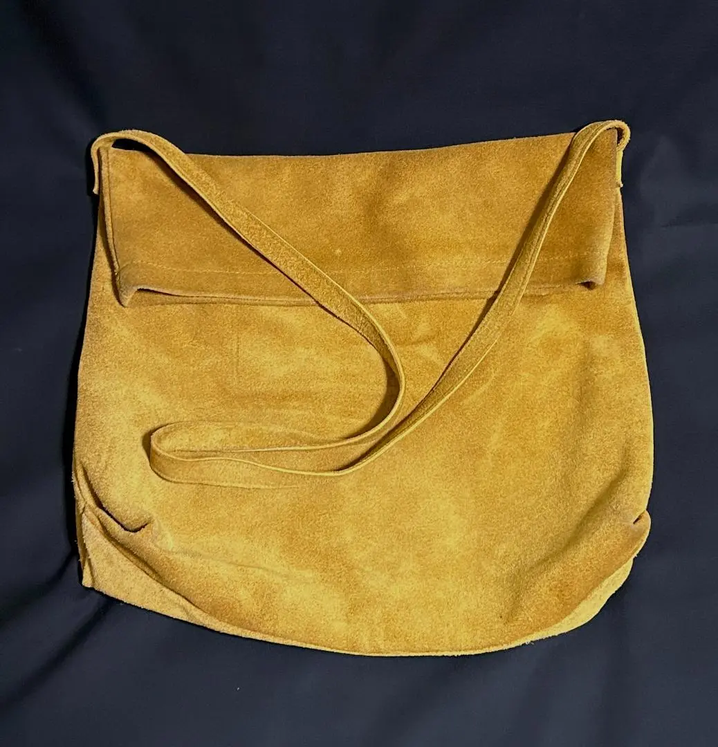 LOCALINA レザーデイリーバッグ Mサイズ 30%OFF》LOCALINA / Leather Daily Bag - medium - black - 乱