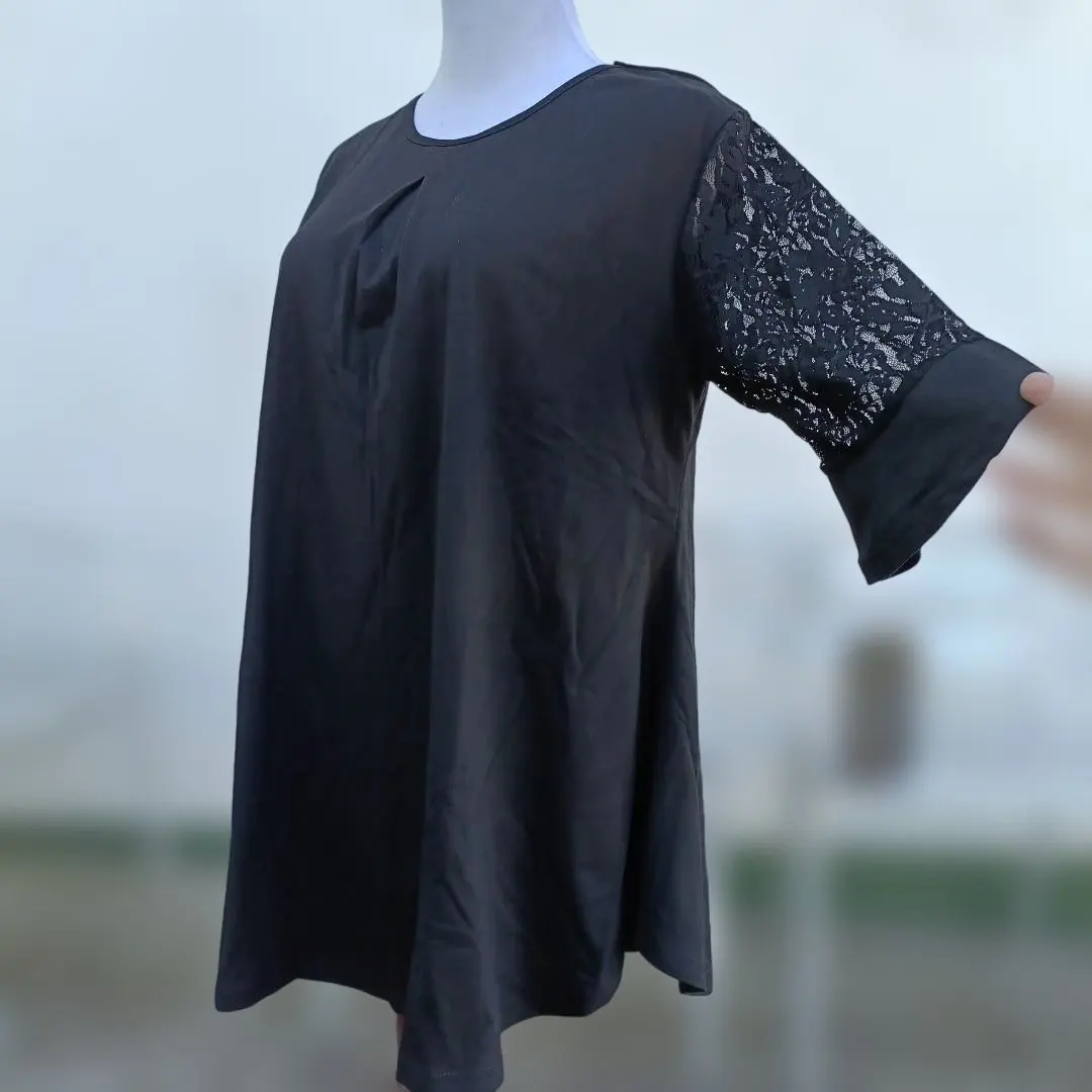 Thumbnail of New, Unused Black Lace Sleeve T-shirt M~L Short Sleeve