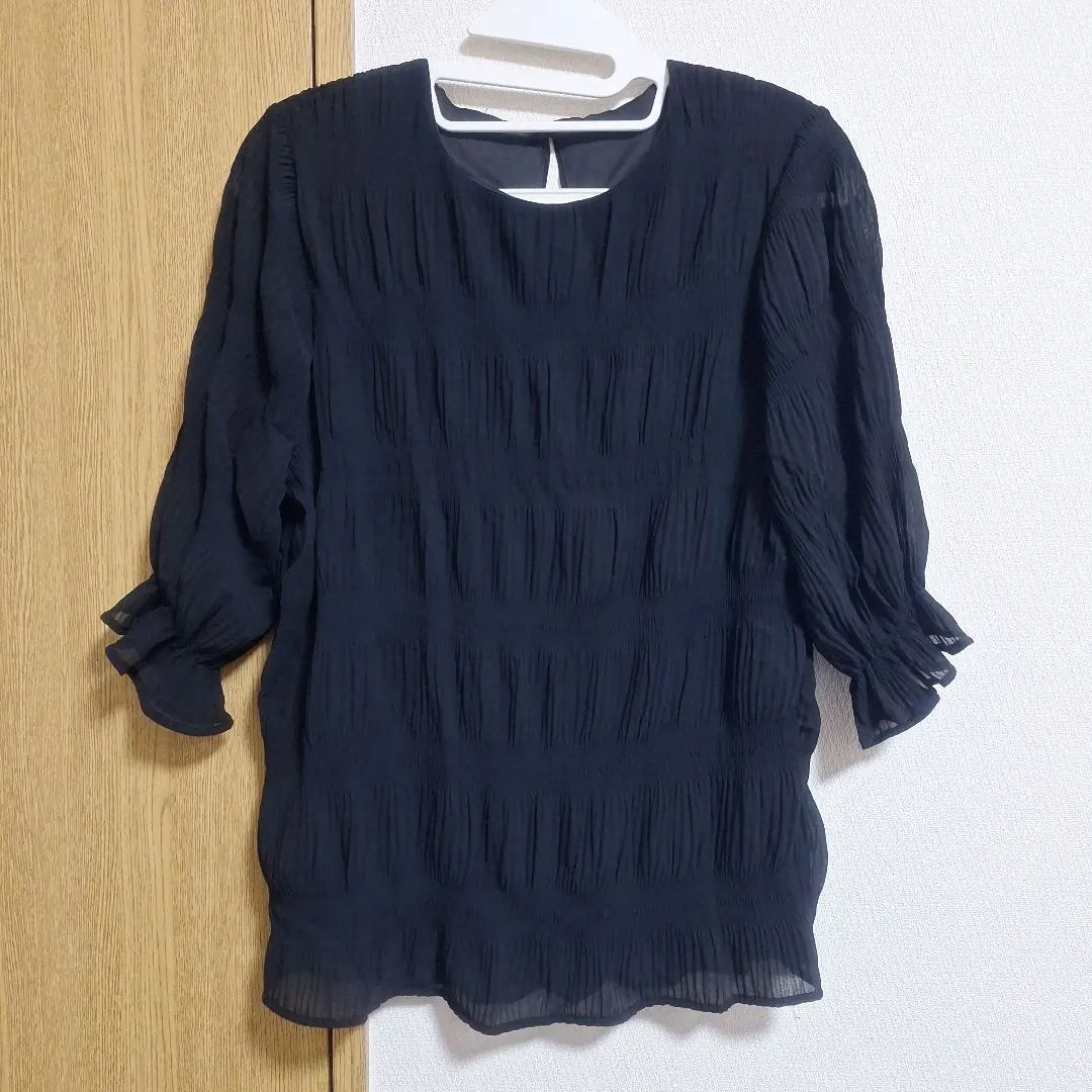 Thumbnail of Shirred chiffon blouse, short sleeves, black, free size