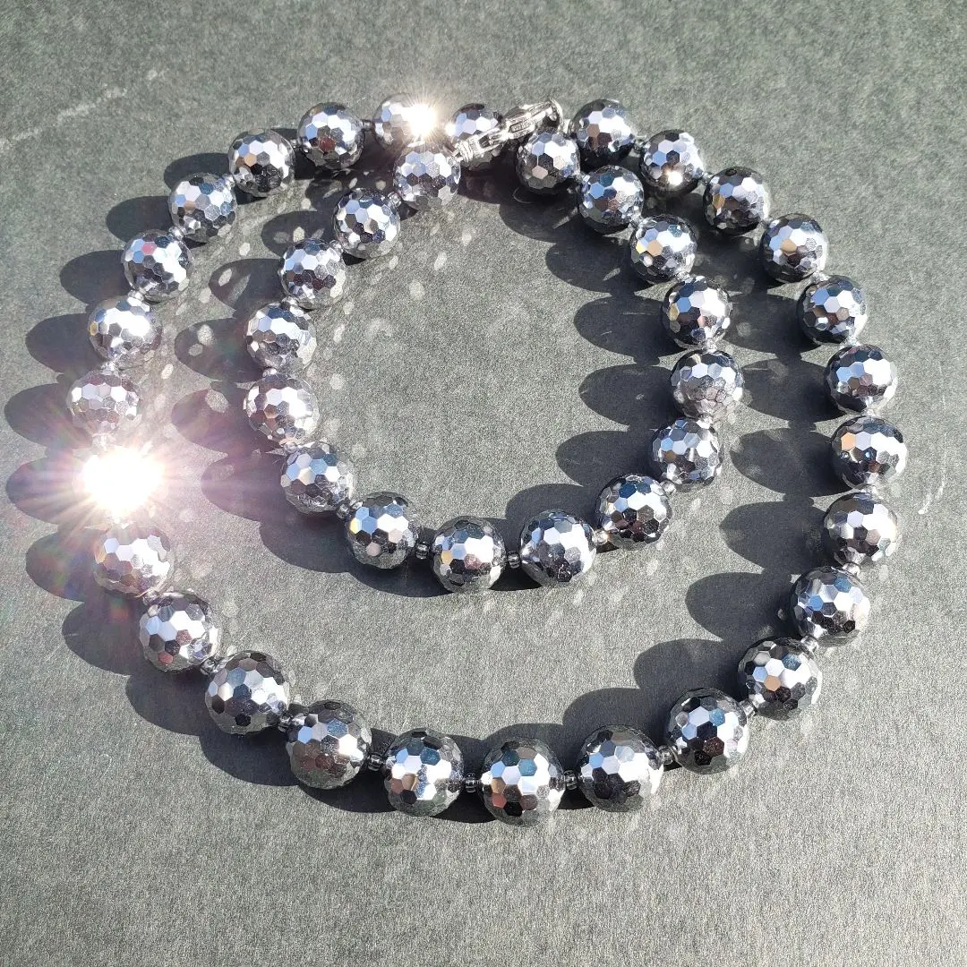 Thumbnail of Terahertz 128-facet cut 10mm large bead necklace, new, 3980 yen