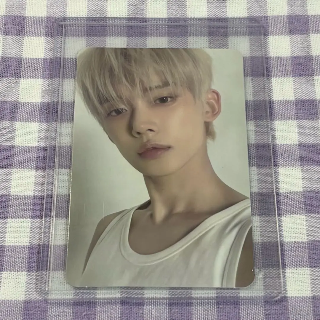 Thumbnail of Yeonjun (from TXT) trading card from THURSDAY'S CHILD