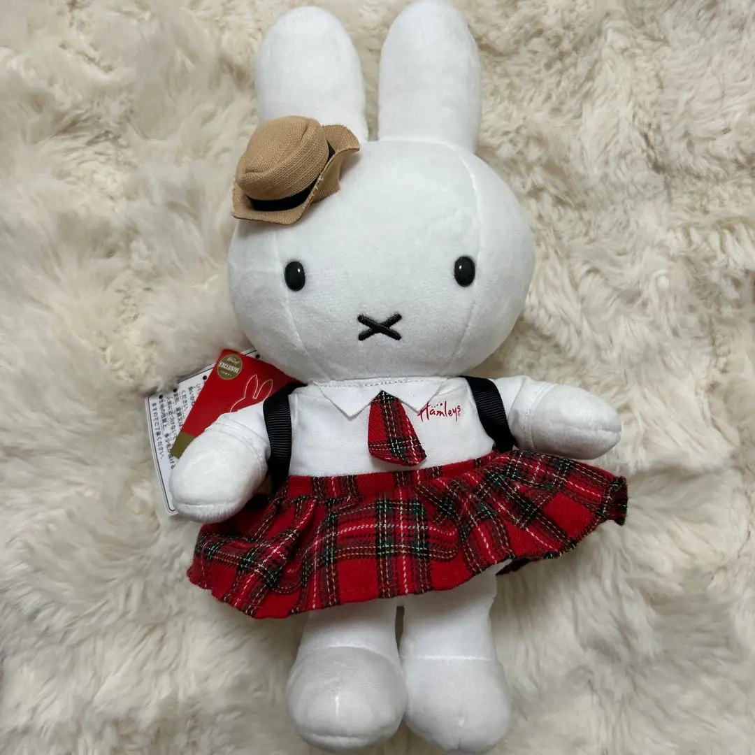 ミッフィー　ぬいぐるみ　ハムリーズ　ラブリーケープ ミッフィー ぬいぐるみ ハムリーズ ラブリーケープ - メルカリ