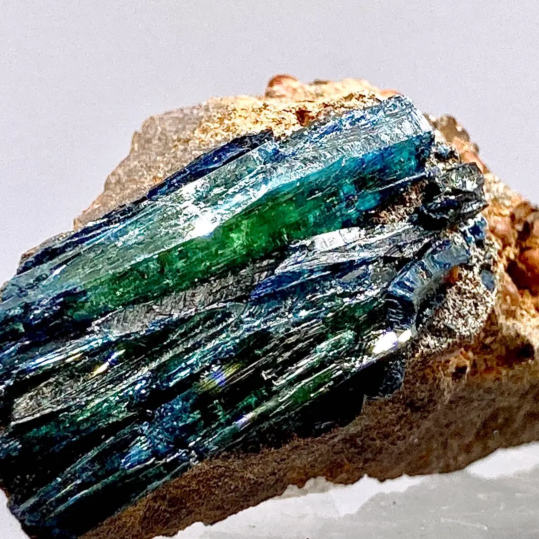 229 コソボ産 ビビアナイト ヴィヴィアナイト 結晶 標本 ヴィヴィアナイト Vivianite - greenfloat