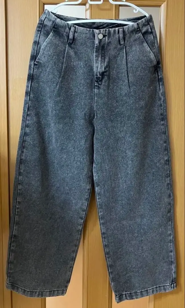 fuv. 灰色 寬褲 M 的縮圖