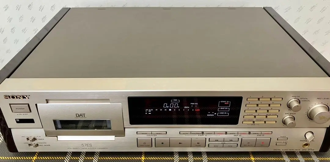2025年最新】SONY 57ESの人気アイテム - メルカリ