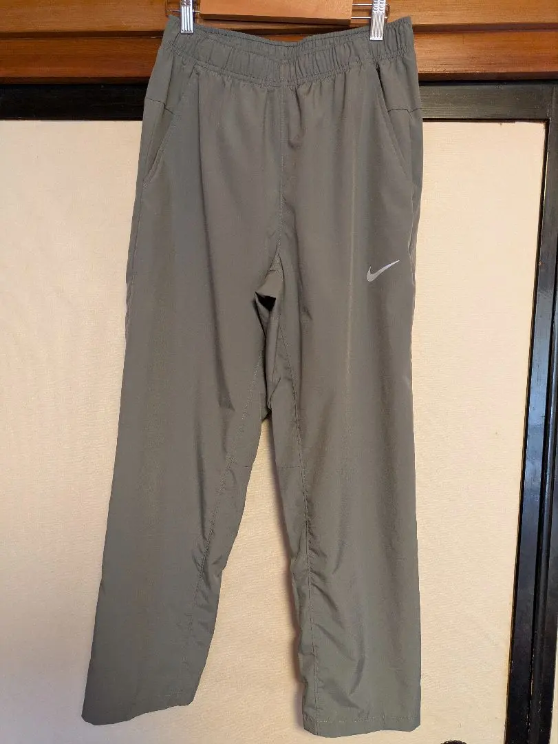 Thumbnail of NIKE FB7491-084 L Versatile Pants