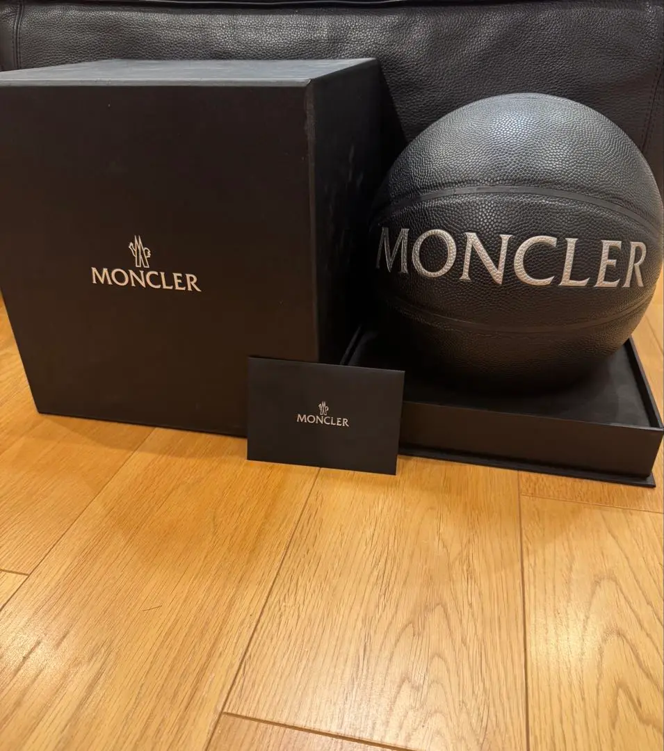 本当に信頼出来る商品 2025年最新】MONCLER バスケットボールの人気アイテム メルカリ - ボール