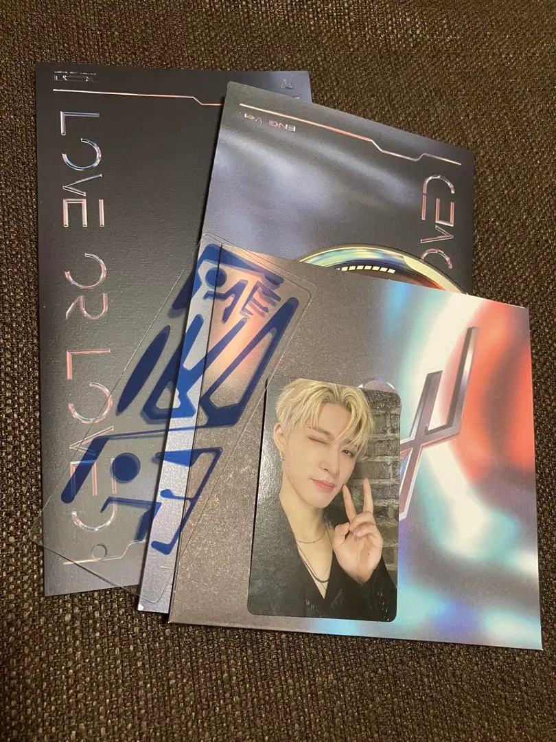 ハンビン B.I ペンライト ビンボン＋ただいまアルバムセット B.I Official Light Stick 'BINBONG' – B.I JAPAN OFFICIAL