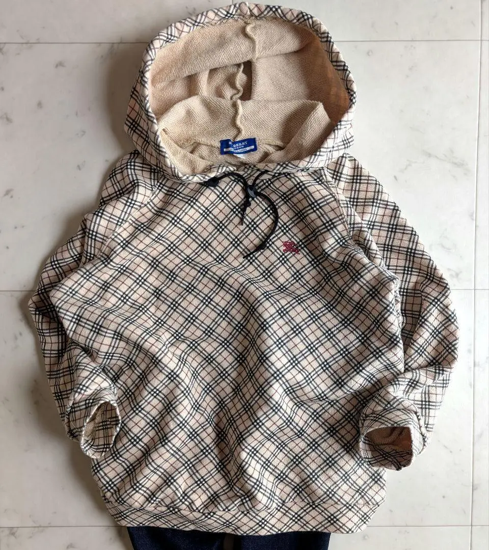 2025年最新】BURBERRY BLUE LABEL パーカーの人気アイテム