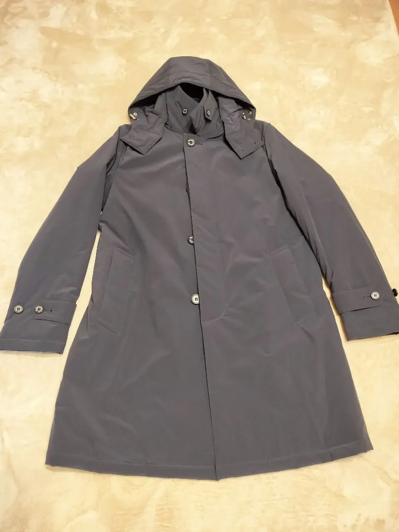 Thumbnail of MACKINTOSH LONDON Men's Coat size 40