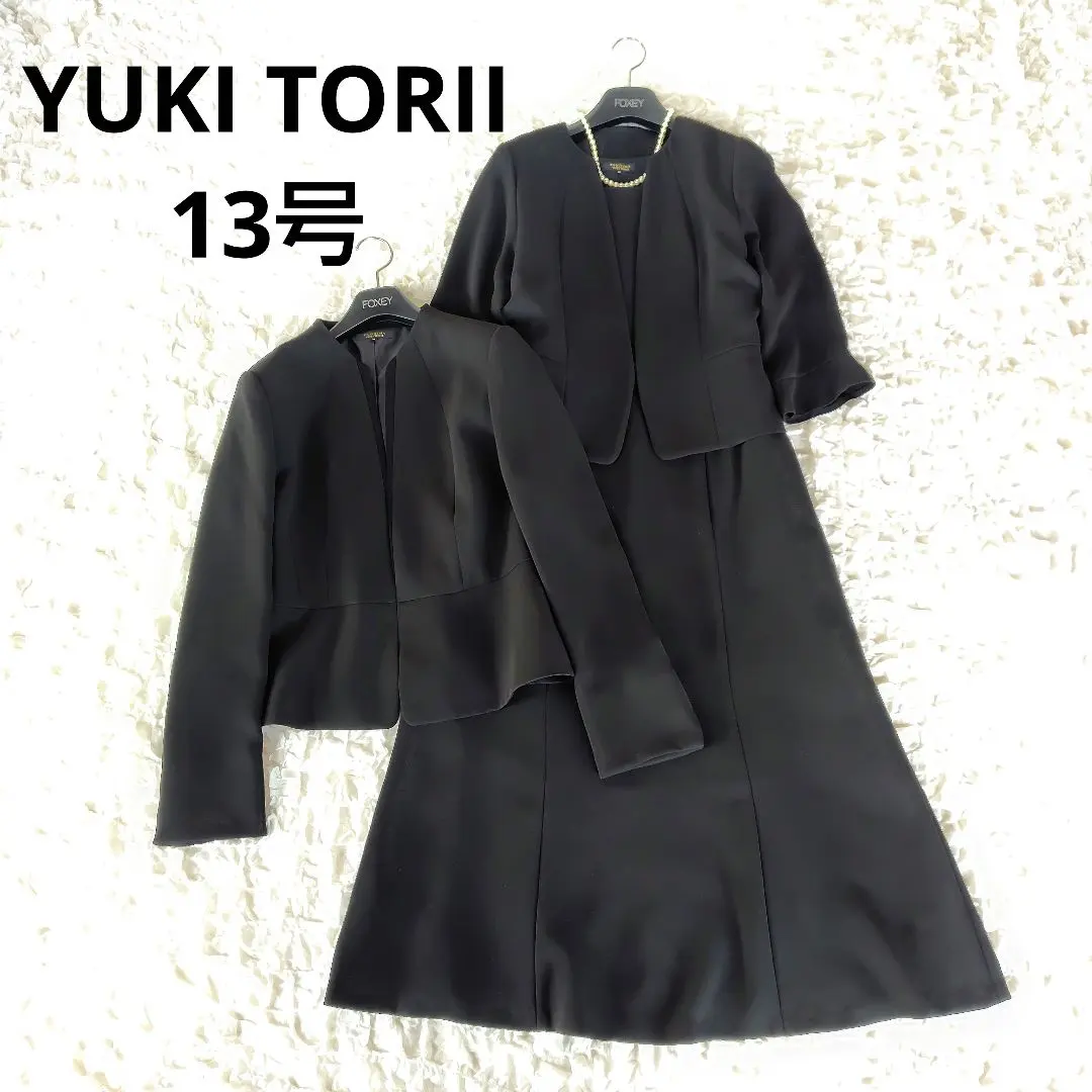 Thumbnail of Excellent Condition, Size 13, Yuki Torii, High-Quality Formal Wear, Collarless Jacket, Trick Dress