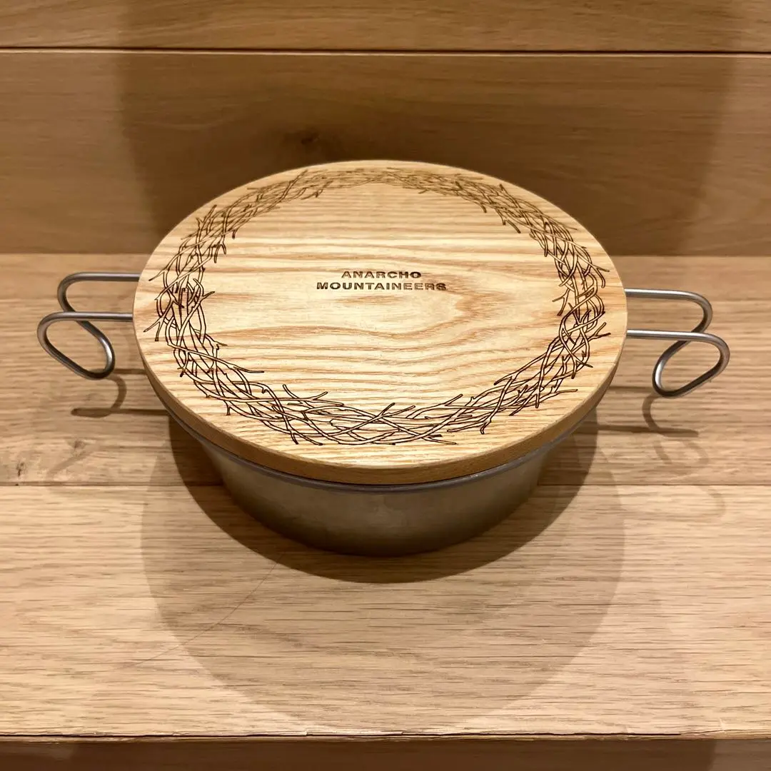 ANARCHO CUPS シェラカップ　\"Moon Mug\" 道具としてのこだわりがスゴイ！「マウンテンリサーチ アナルコ