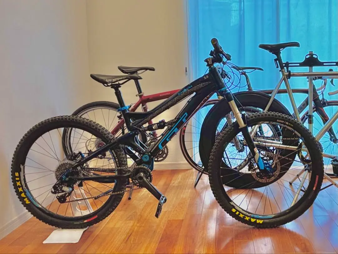 GT Marathon team フルカーボンフルサスmtb Yahoo!オークション - 中古 GT MARATHON TEAM