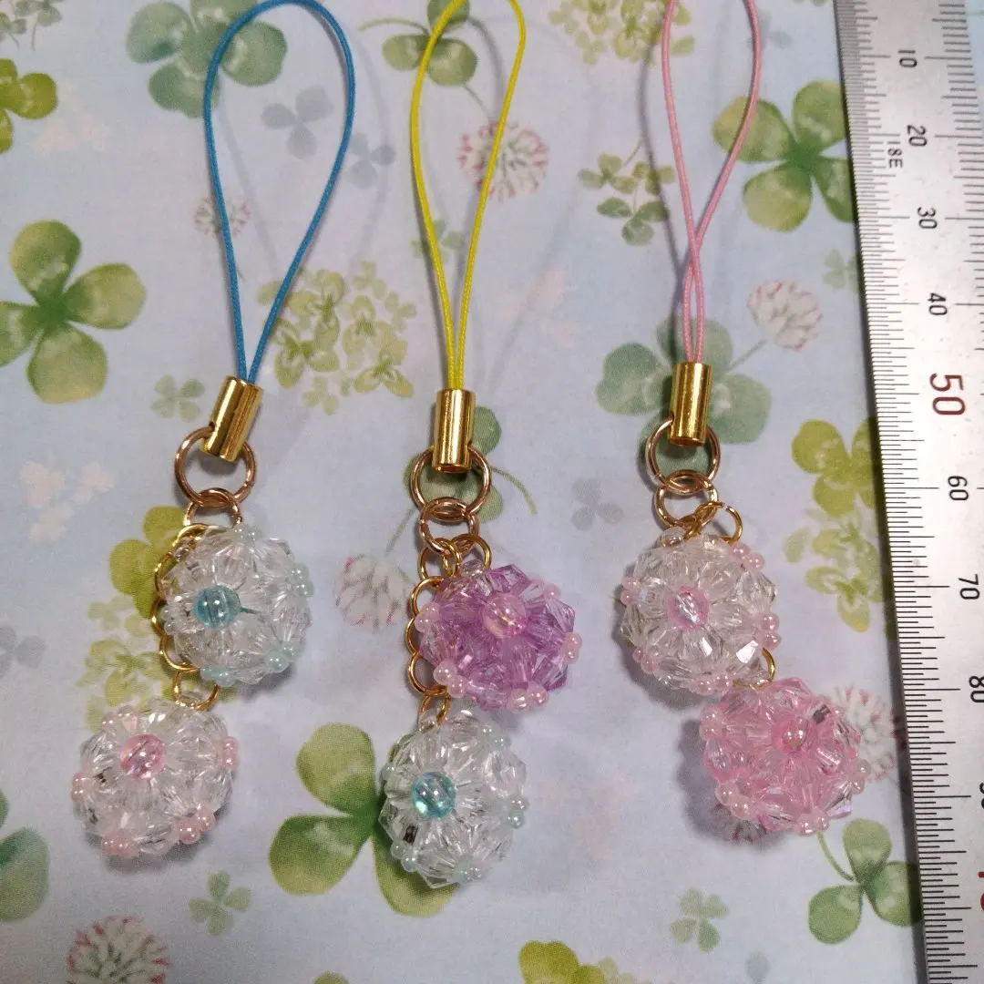 Thumbnail of Flower-shaped charm strap set, 3 pieces