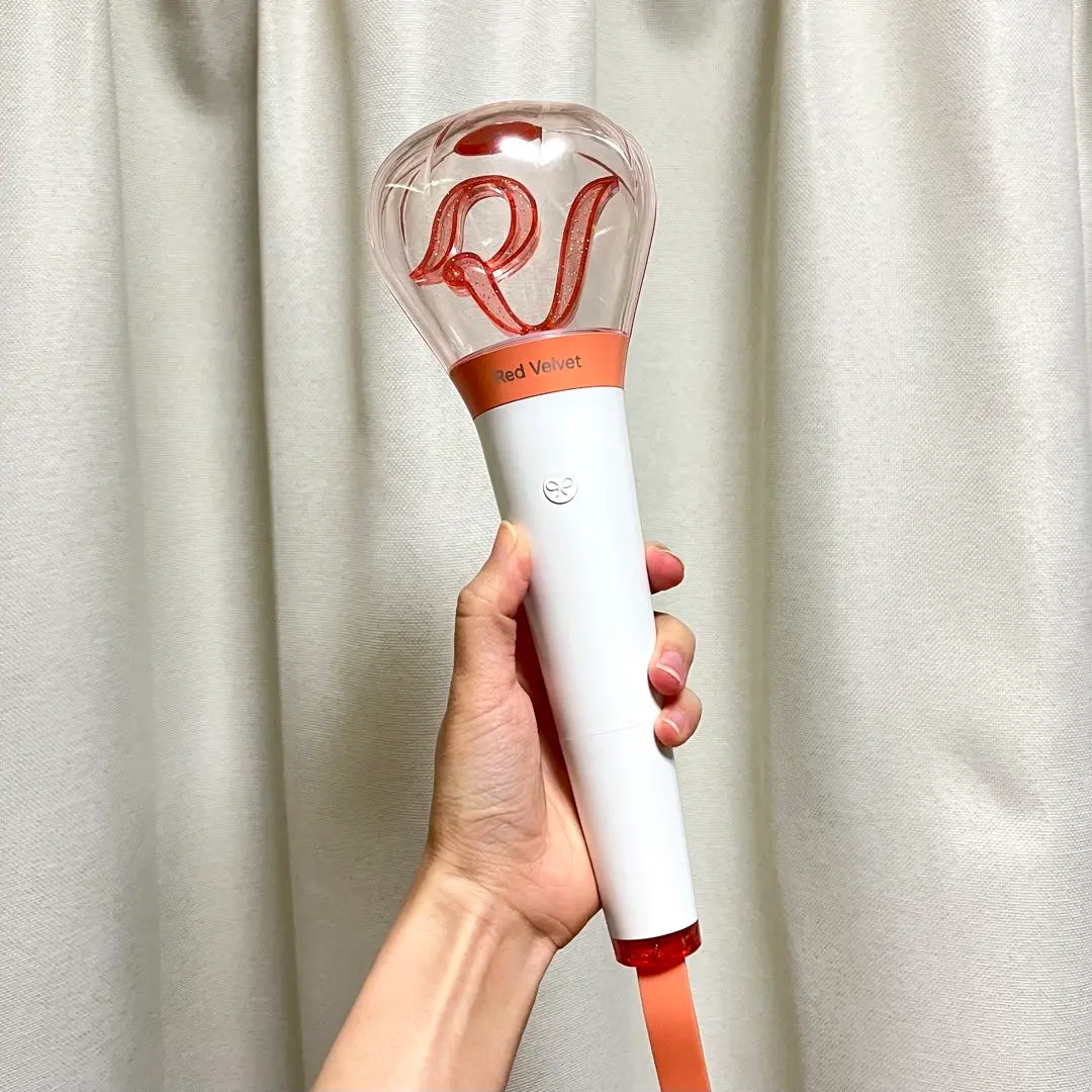 Red Velvet ペンライト　アイリーン、スルギ REDVELVETペンライト再入荷致しました✨ ランダムトレカ付きです
