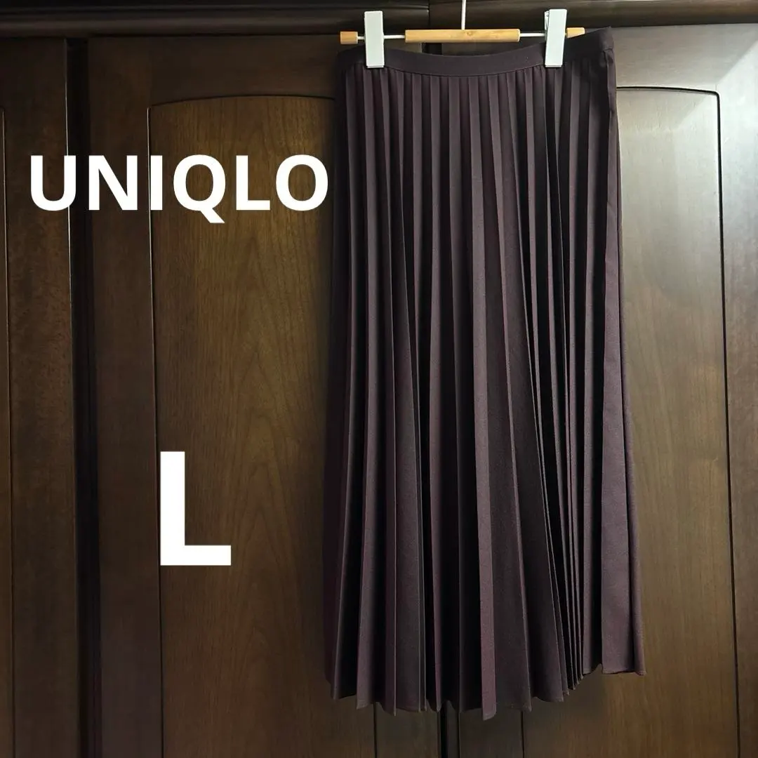 Thumbnail of UNIQLO Pleated Midi Skirt