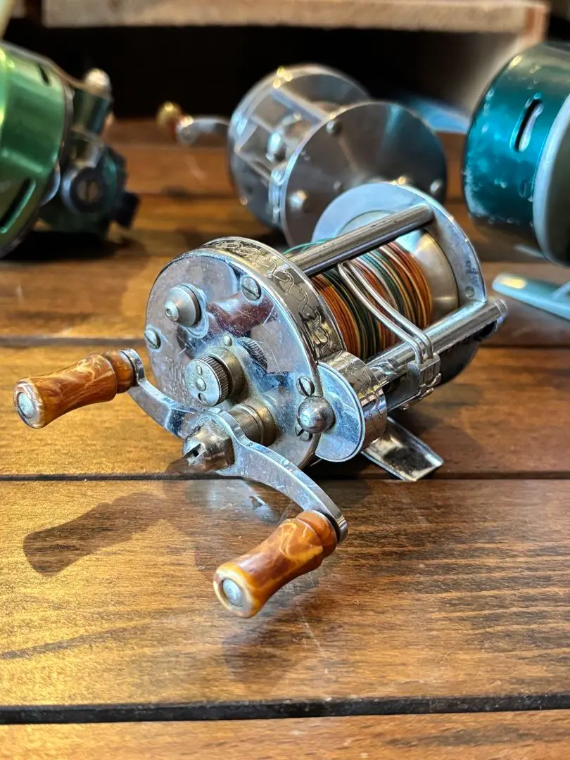 2025年最新】pflueger ベイトリール(ルアー用)の人気アイテム
