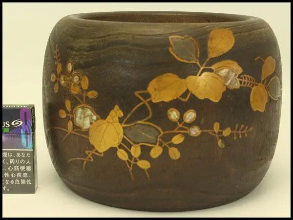 蒔絵　桐火鉢　手炙り　雀・草花文　螺鈿細工　内側銅器　外径約３２cm Yahoo!オークション -「火鉢 桐 蒔絵」の落札相場・落札価格