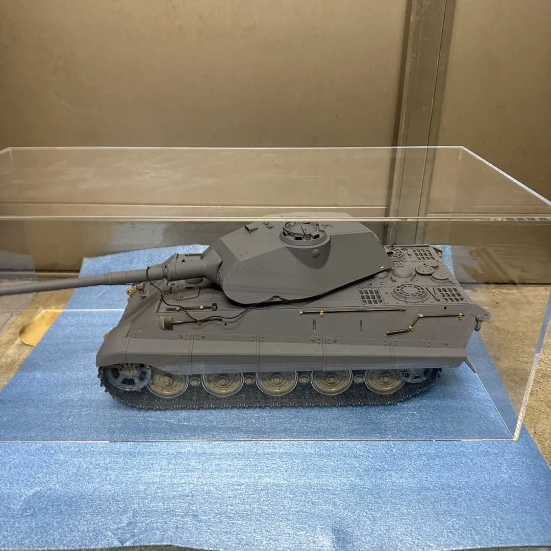 タミヤ戦車1/16 ドイツイングタイガー タミヤ 1/16 RCタンクシリーズ ドイツ タイガーI フル