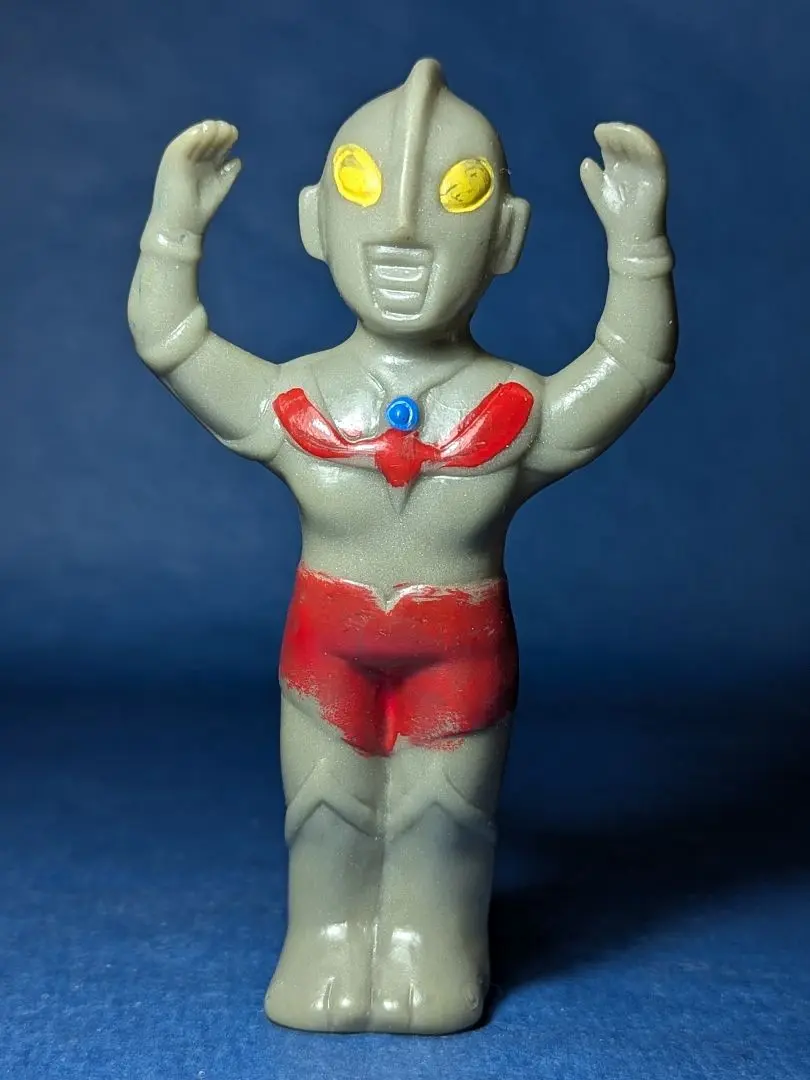 M1号　ハヤタ隊員　ソフビ  ヘルメット脱着式 Yahoo!オークション - M1号 ハヤタ隊員 フジ隊員 ソフビ