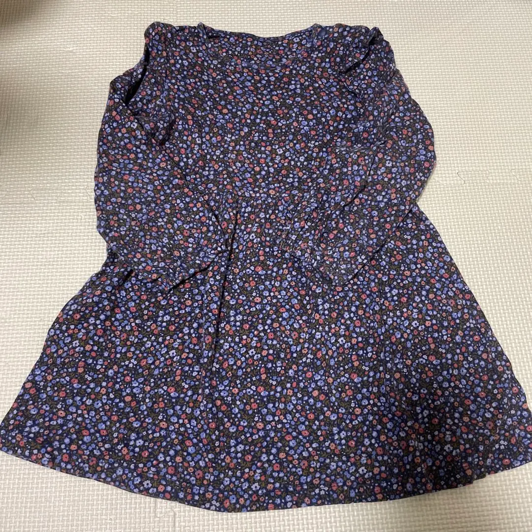 Thumbnail of Floral print dress