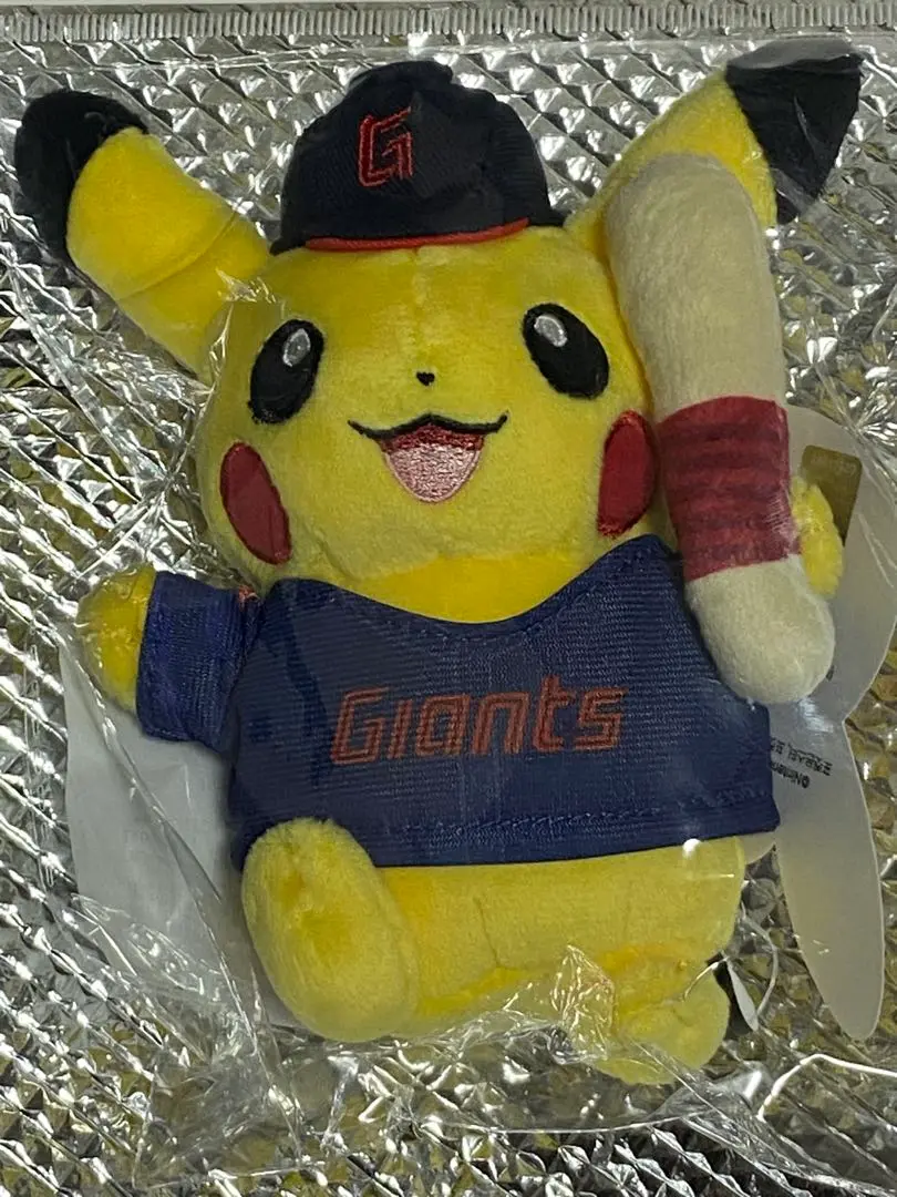 【海外限定】韓国　釜山 野球　ジャイアンツ ピカチュウぬいぐるみ　ポケモンタウン 海外限定】ジャイアンツ ピカチュウコラボ ぬいぐるみ ポケカ