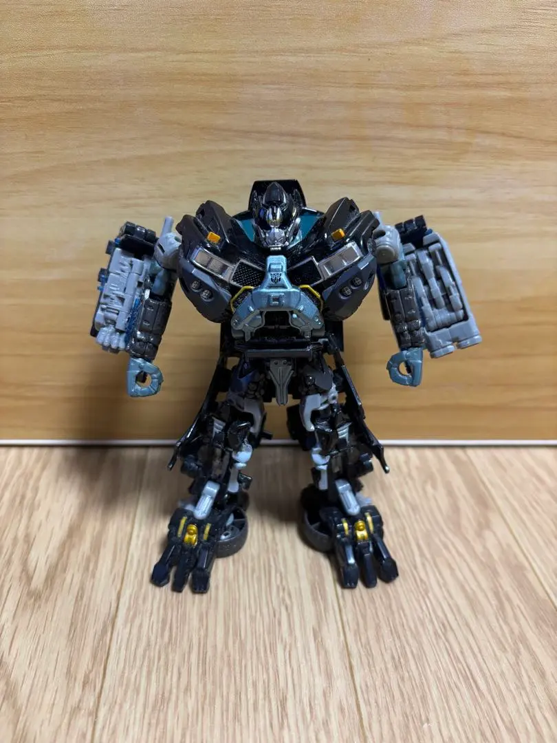 Thumbnail of Transformers Movie The Best Ironhide