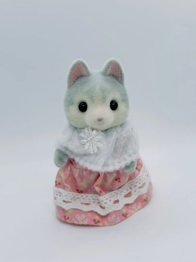 Thumbnail of Sylvanian Families Husky Mother