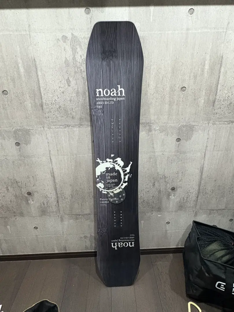 noah スノーボード　初心者、中級者セット　定価約20万 noah スノーボード 初心者、中級者セット 定価約20万
