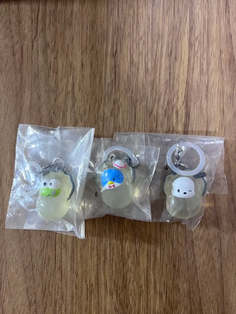 Thumbnail of Sanrio Character Oyster 3-Piece Set