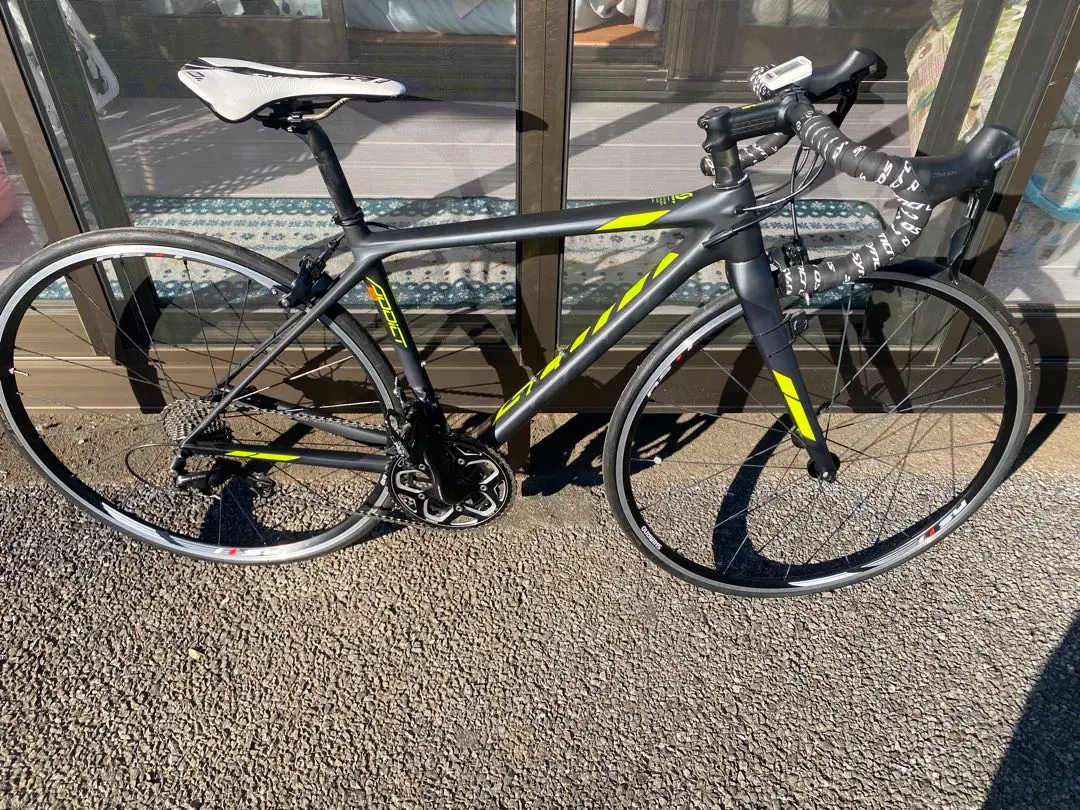 スコットaddict10（Scott Addict 10 - Echelon Cycles | New